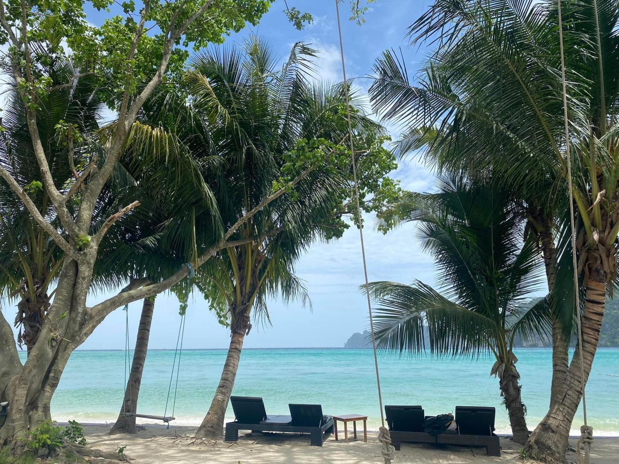 U Rip Resort Phi Phi Hotel Kültér fotó
