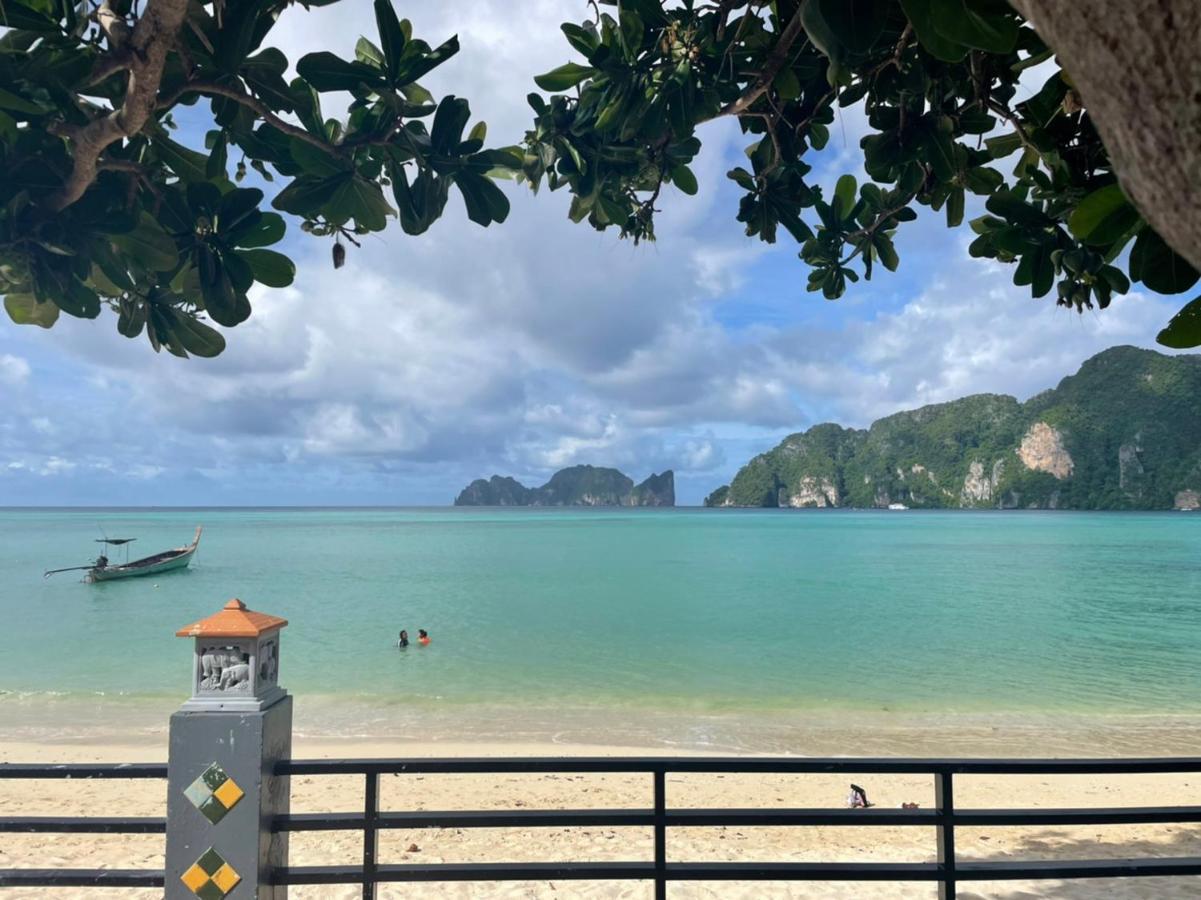 U Rip Resort Phi Phi Hotel Kültér fotó